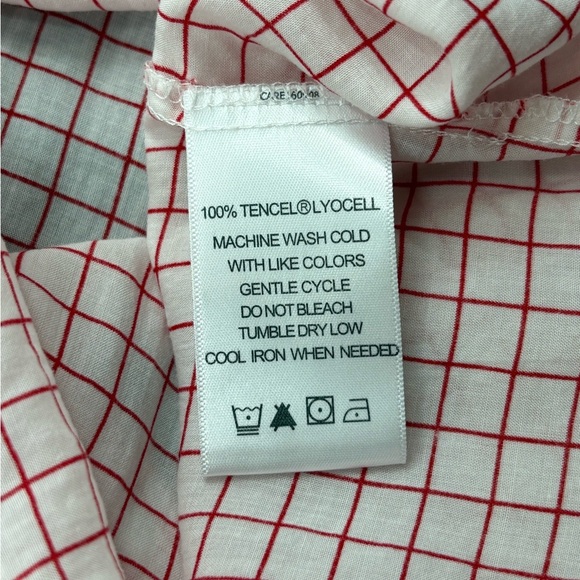 Foxcroft Women’s Blouse White Red Tencel Rolled Sleeve Gingham Button Up Size 10 - Picture 11 of 14